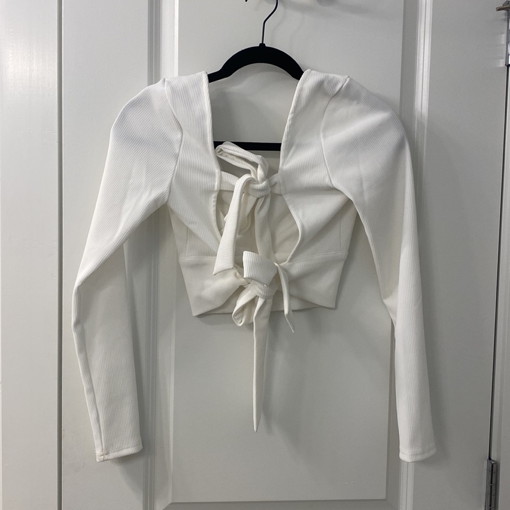 White tie shirt